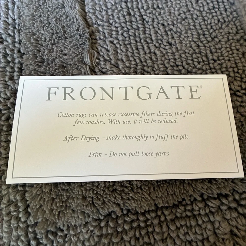 New Frontgate Reversible Resort Collection Bath Rug 24” Square - 100% Cotton